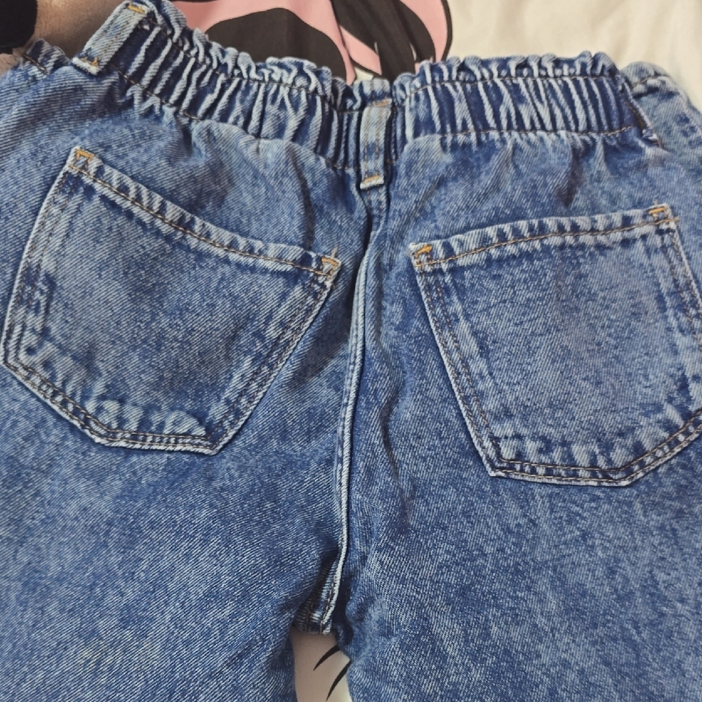 H&M Kids Blue Jeans with Minnie Mouse Design - Picture 5 of 6